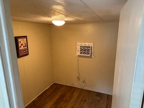 6551 Char Ln in New Port Richey, FL - Foto de edificio - Building Photo