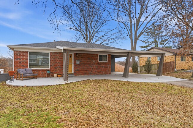 208 Westridge Dr in Columbia, MO - Building Photo - Building Photo