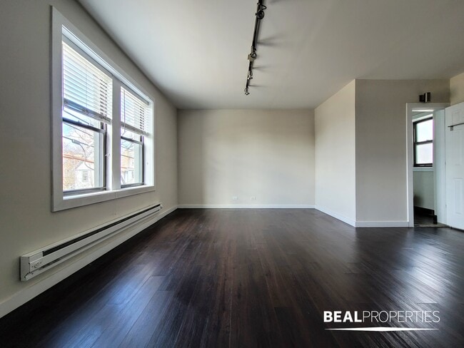 property at 2422 N Kedzie Blvd