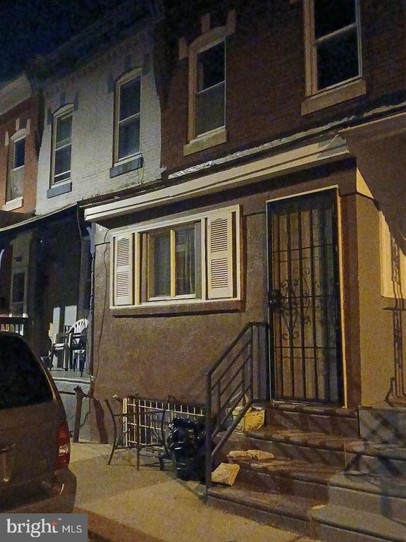 property at 5654 Appletree St