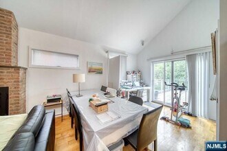 1605 Center Ave in Fort Lee, NJ - Building Photo - Building Photo