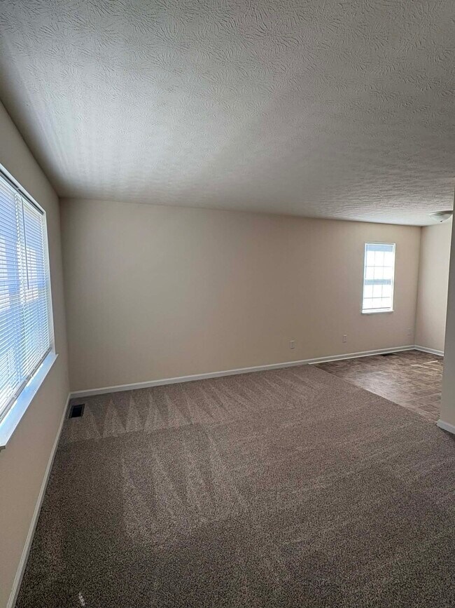 1611 Flanigan Ct in Bowling Green, KY - Building Photo - Building Photo