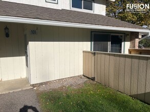 209 Ledgewood Cir in Burlington, VT - Building Photo - Building Photo