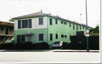 6531-6549 Crenshaw Blvd Apartments