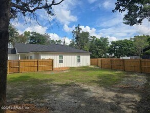 1135 Fruit Cove Rd in Fruit Cove, FL - Building Photo - Building Photo