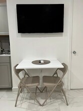 2216 NE 4th Ave in Wilton Manors, FL - Building Photo - Building Photo