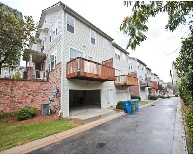 246 16th St NW in Atlanta, GA - Building Photo - Building Photo