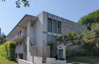 1831 Ramona Ave in South Pasadena, CA - Foto de edificio - Building Photo