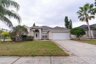 12860 Waterhaven Cir in Orlando, FL - Building Photo