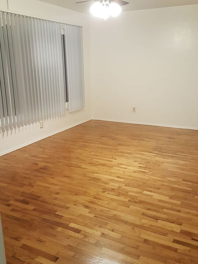 4366 Rosebud Ln in La Mesa, CA - Building Photo - Building Photo