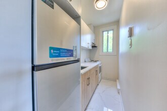 3406 Patricia Av in Montréal, QC - Building Photo - Building Photo