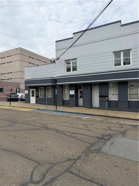 property at 120 S Washington St