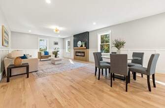 110 Wilson Rd in Bedford, MA - Building Photo - Building Photo