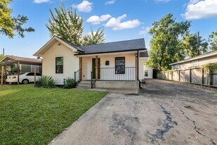 116 Gans St in Houston, TX - Building Photo