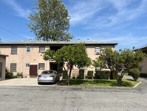 119 N Atlantic Blvd in Alhambra, CA - Building Photo - Building Photo