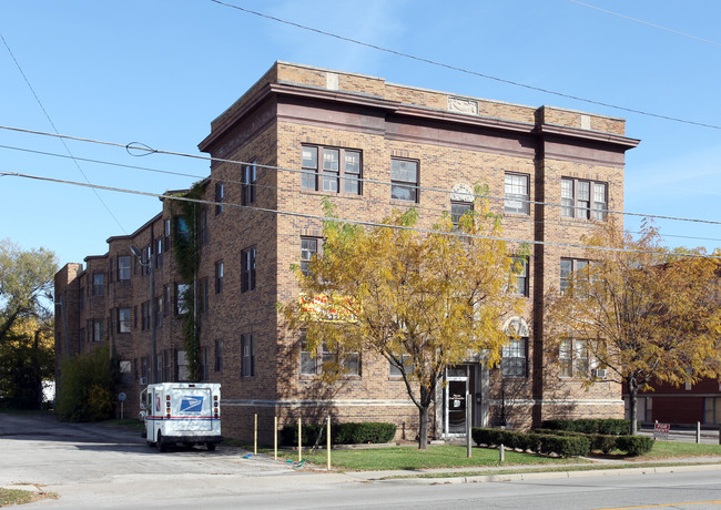 Helen Louise Apartments in Indianapolis, IN - Building Photo - Building Photo