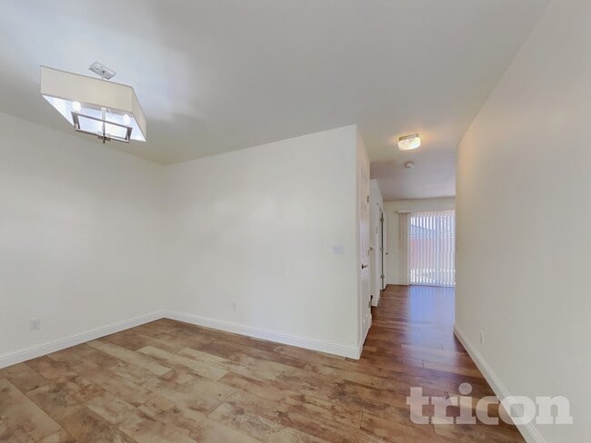 17688 Feather River Ct in Reno, NV - Building Photo - Building Photo