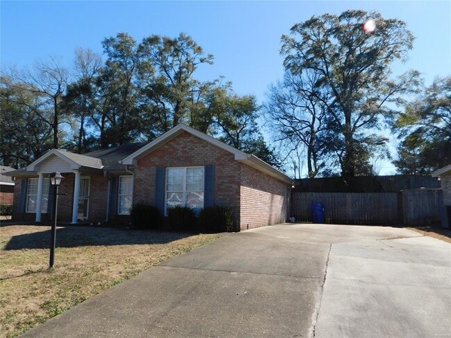 812 Joan Ln in Prattville, AL - Building Photo - Building Photo