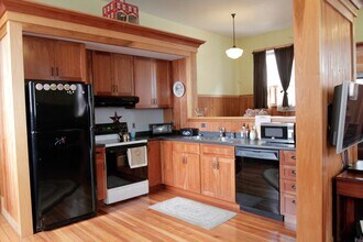 67 Ashland St in Malden, MA - Building Photo - Building Photo