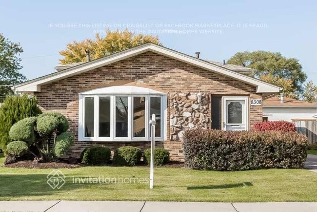 property at 8308 S 77th Ct