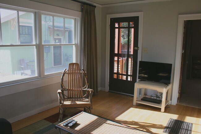 2-422 N 5th St in Livingston, MT - Foto de edificio - Building Photo