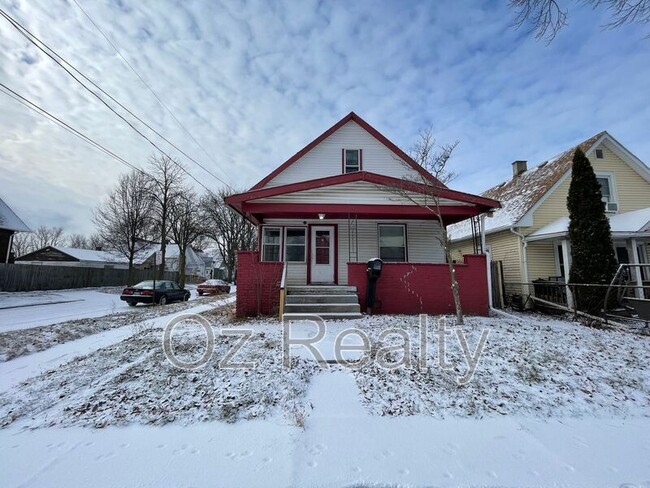 526 Paine Ave in Toledo, OH - Building Photo - Building Photo