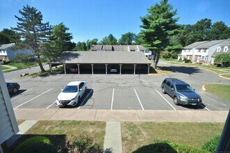 3 St Marc Cir in South Windsor, CT - Building Photo - Building Photo