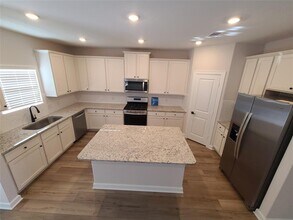 708 Fallen Hemlock Ct in Conroe, TX - Building Photo - Building Photo