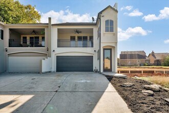 119 Capetown Ln in Montgomery, TX - Building Photo - Building Photo
