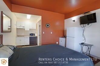 Bachelor Suite, Fully Furnished, Dog Frien in Duchess, AB - Building Photo - Building Photo