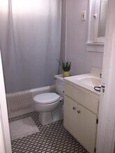 144 Adams St in Decatur, GA - Foto de edificio - Building Photo