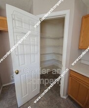 6501 San Antonio Dr NE in Albuquerque, NM - Building Photo - Building Photo