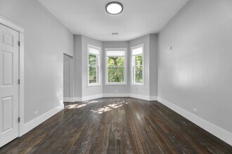1406 N Kildare Ave in Chicago, IL - Building Photo - Building Photo