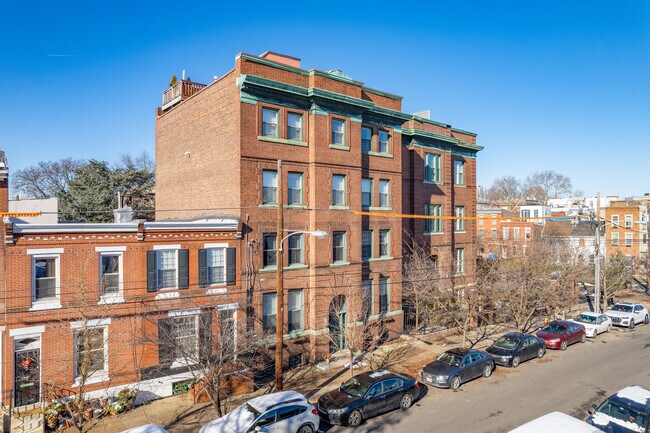 900-916 E Moyamensing Ave in Philadelphia, PA - Building Photo - Building Photo