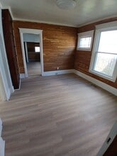 730 E Hurlbut Ave in Belvidere, IL - Building Photo - Building Photo