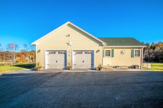 44 Merrill Corner Rd in Brownfield, ME - Building Photo - Building Photo