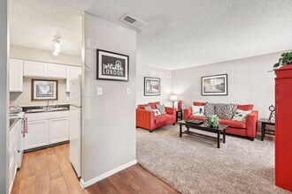 Wildcreek in Austin, TX - Foto de edificio - Building Photo