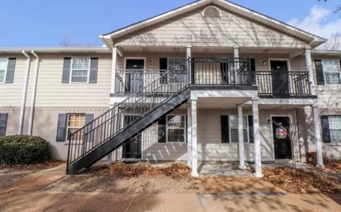 2112 Old Taylor Rd, Unit A7 in Oxford, MS - Building Photo