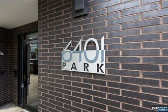 6401 Park Ave, Unit 401 in West New York, NJ - Building Photo - Building Photo