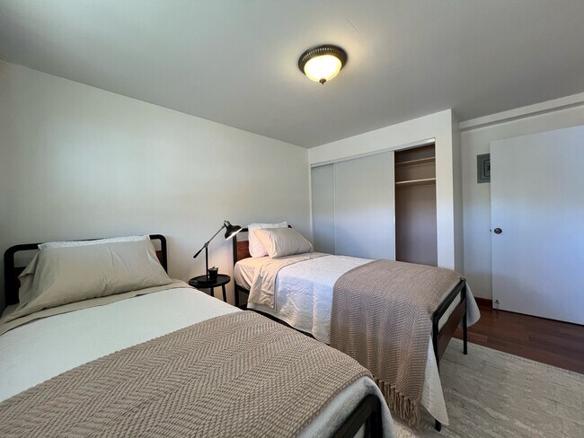 1427 Alexander St in Honolulu, HI - Building Photo - Building Photo