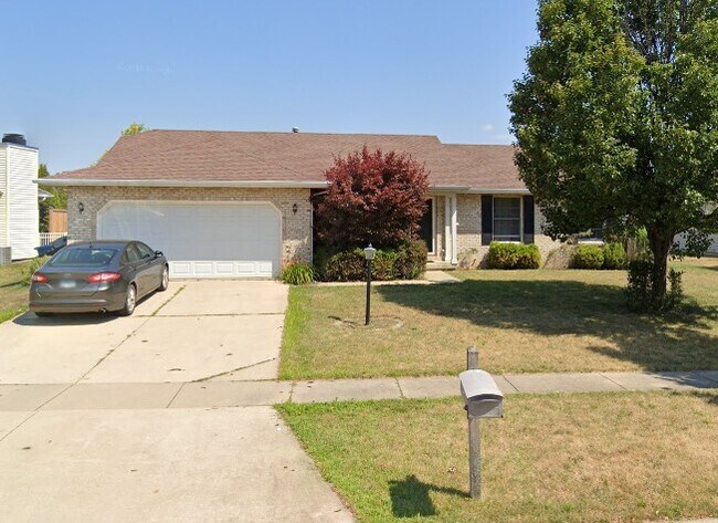 property at 3210 Old Warson Rd