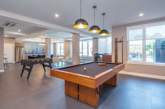 Presidential Point in Quincy, MA - Foto de edificio - Interior Photo