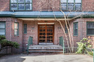 Dunolly Gardens in Flushing, NY - Building Photo - Building Photo