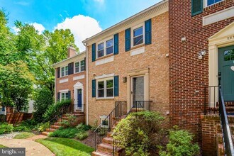 2226 N Tuckahoe St in Arlington, VA - Building Photo - Building Photo