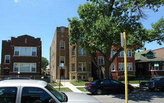 8240 S Hermitage Ave Apartments