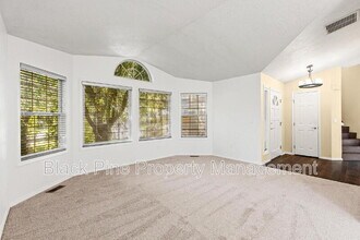 2492 N Archery Way in Meridian, ID - Building Photo - Building Photo