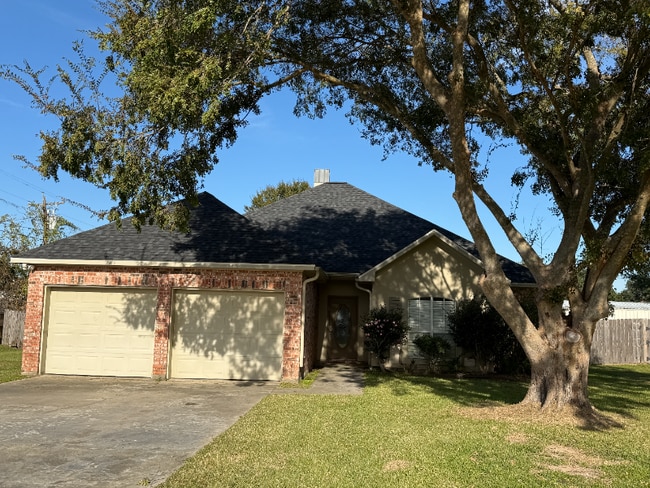 property at 201 Row 3