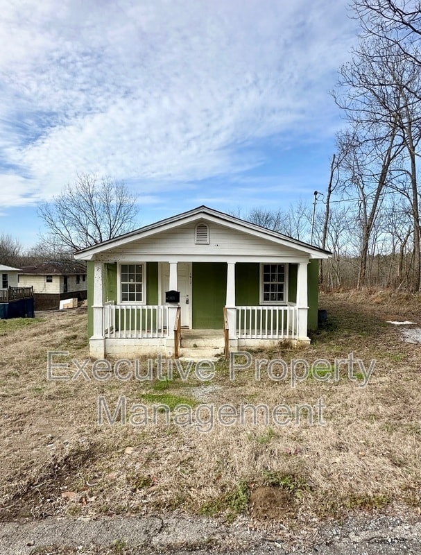 property at 1812 Pittsburg Ave