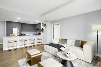 RVR in Secaucus, NJ - Foto de edificio - Building Photo