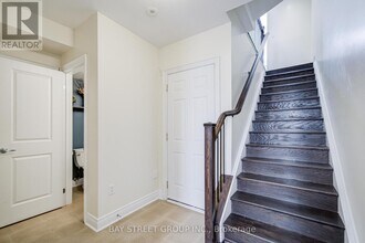 51 Lobo Mews in Toronto, ON - Building Photo - Building Photo